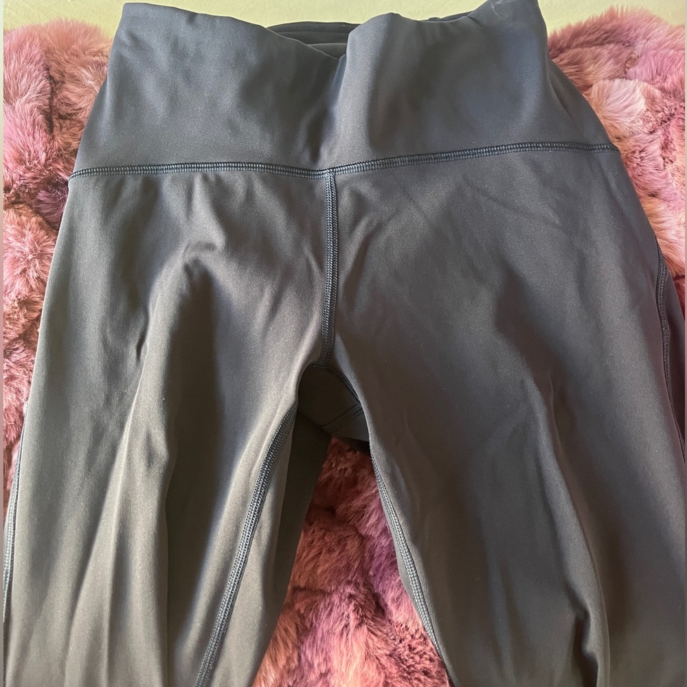 Navy blue lululemon leggings